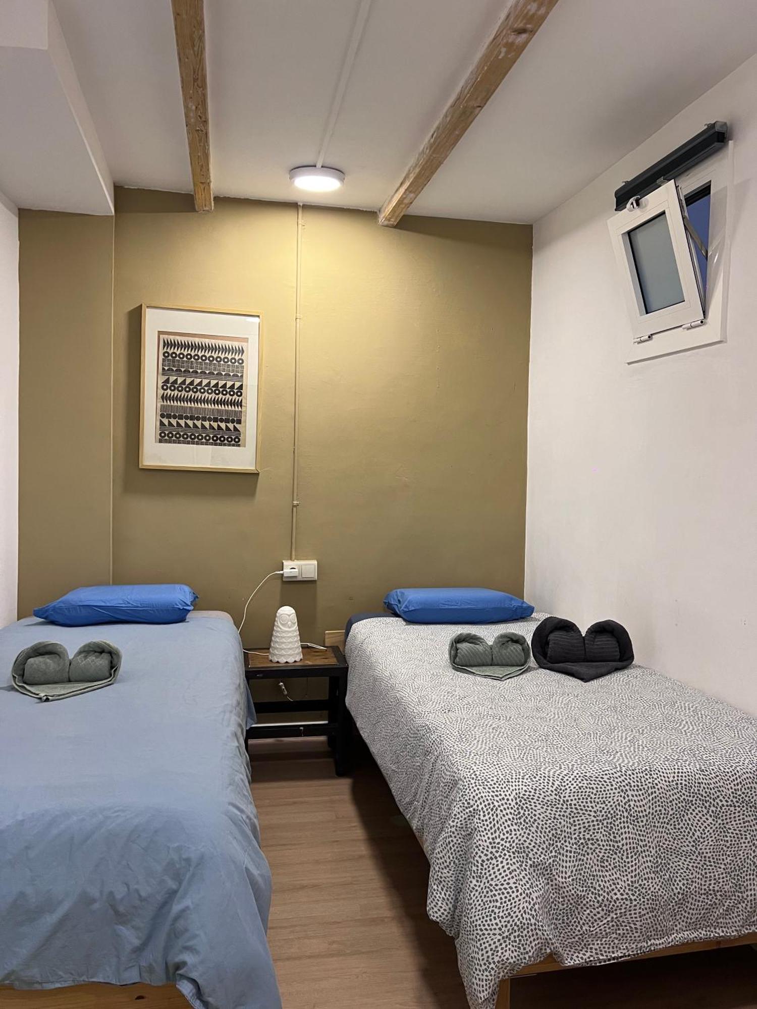 Alojamiento Con Encanto En Planta Superior Ideal Para Trabajo Y Escapadas Familiares En Montserrat Esparreguera Eksteriør billede