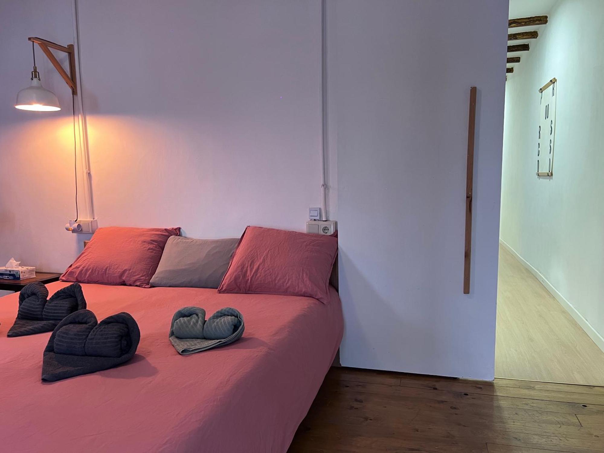 Alojamiento Con Encanto En Planta Superior Ideal Para Trabajo Y Escapadas Familiares En Montserrat Esparreguera Eksteriør billede